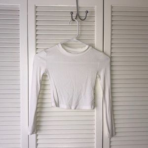 Long sleeve crop top!